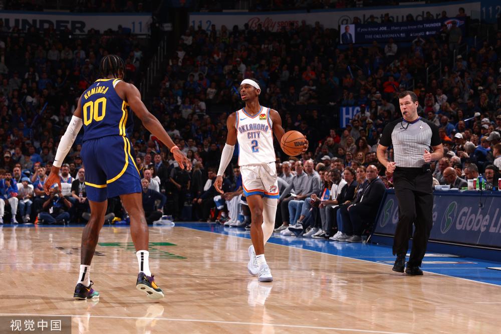 超崛起的背 超崛起的背