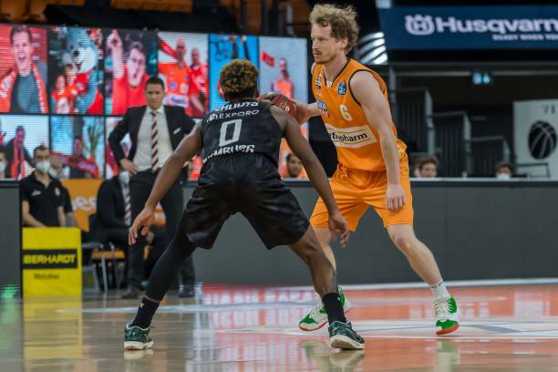 比赛不仅是 比赛不仅是